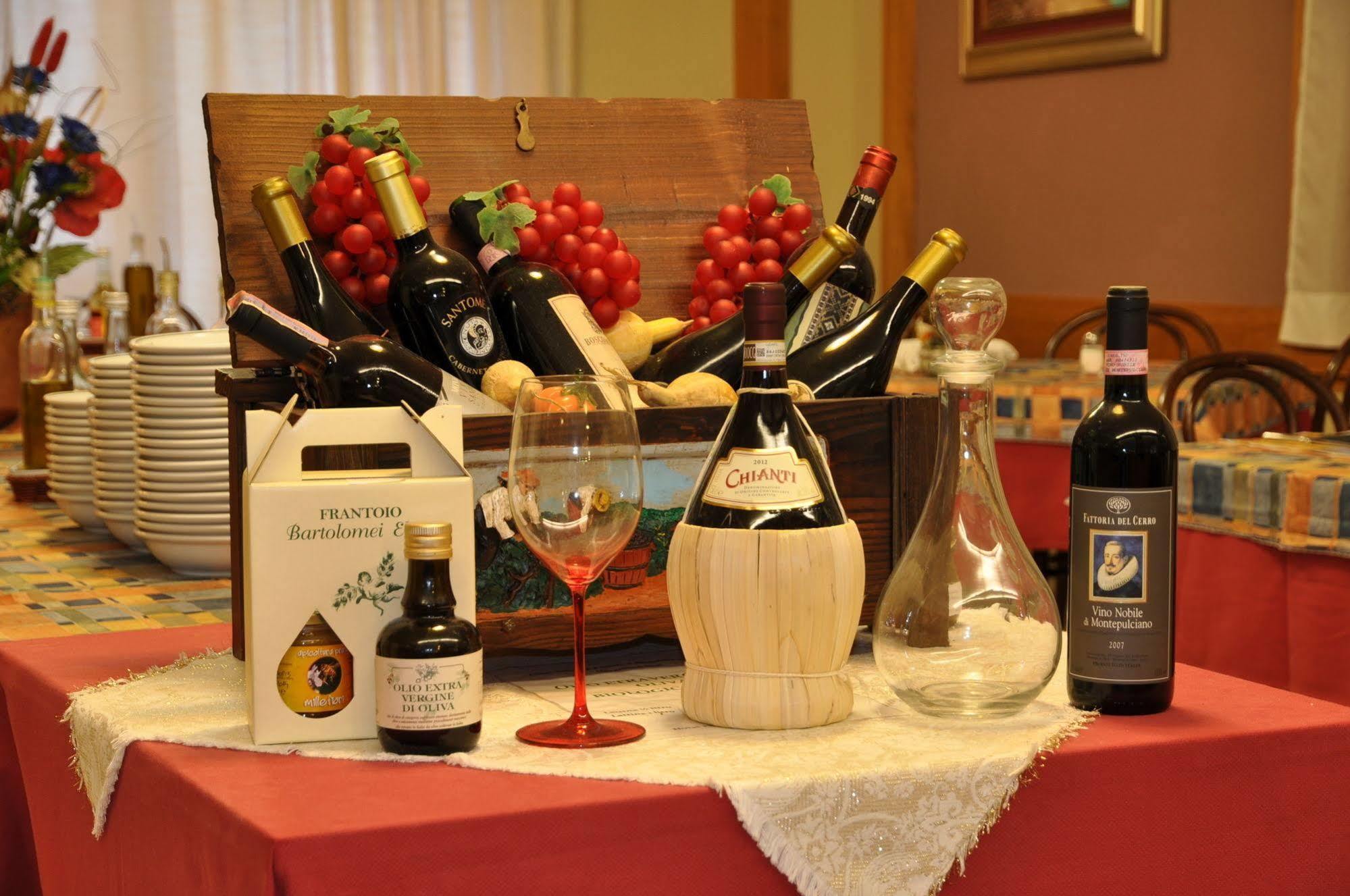 Hotel Firenze Chianciano Terme Bagian luar foto